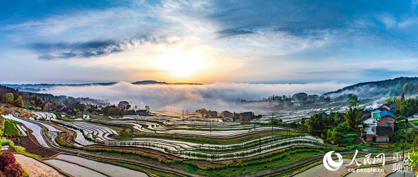 4��12�����ؑc���ϴ��^(q��)ʯϪ�(zh��n)�}�����������F�@�����ɾ���������z