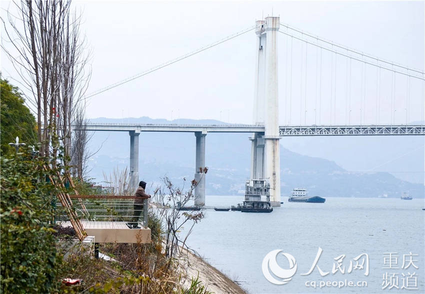 ��֮��������V���F(xi��n)�����f�݅^(q��)ί���������D