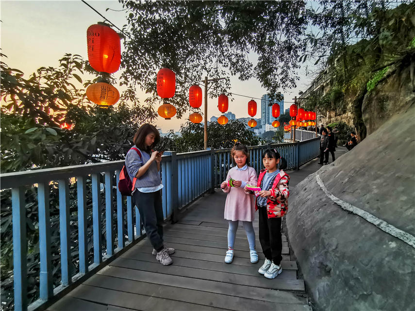 ţ�괺��(ji��)������һ�µ�ɽ���������ο�ǰ��(l��i)�����档 �S�M(j��n)�z