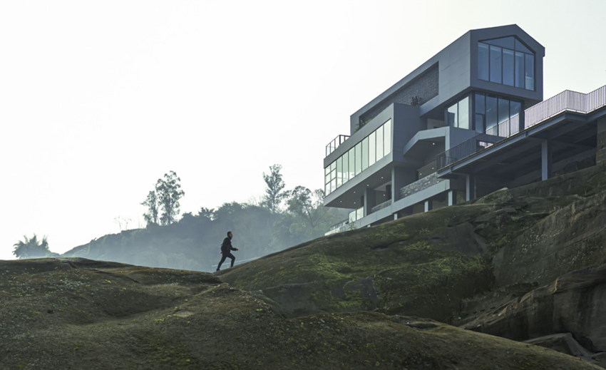 ���ٹ�·����(w��)վ�� �����z