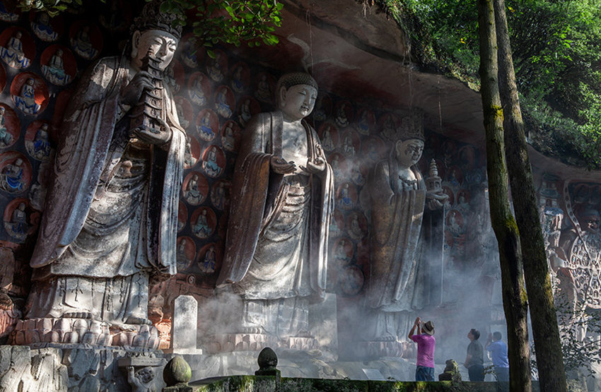 ���ɽʯ�ߵ�5̖(h��o)�����A��(y��n)��ʥ�����_��(gu��)�Ҕz