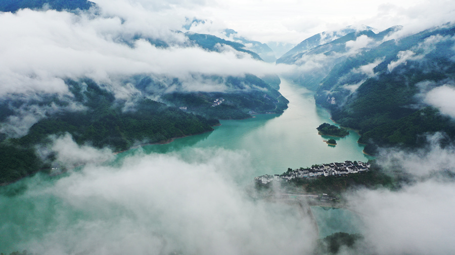 ���Ğ������������ɾ�����Ψ�z