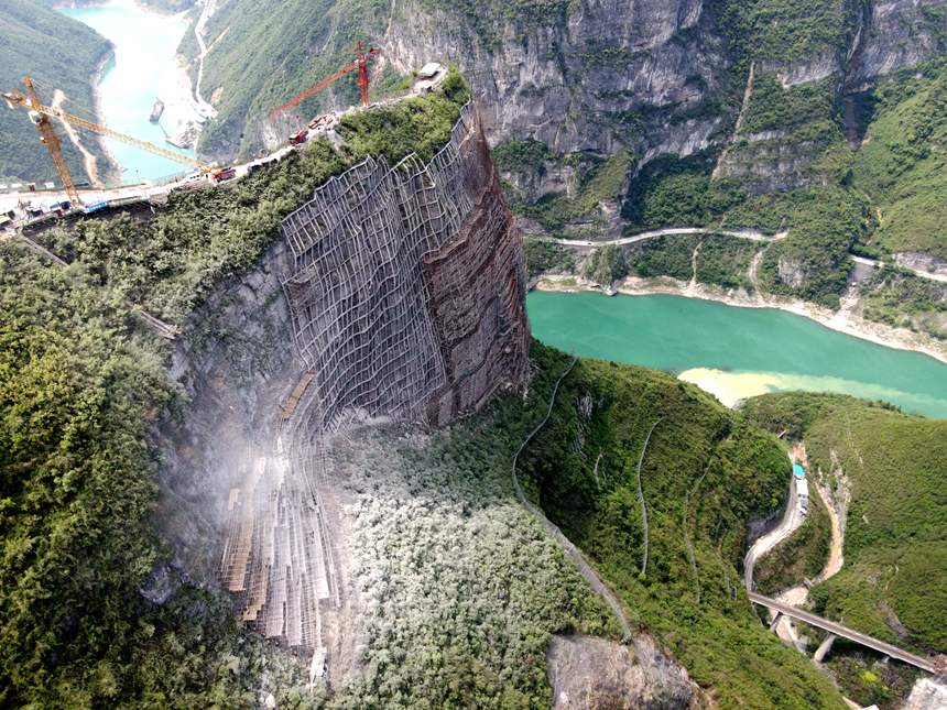 Ŀǰ������F·���¡��������̡��ѽ�(j��ng)�깤�����깤�նι��D