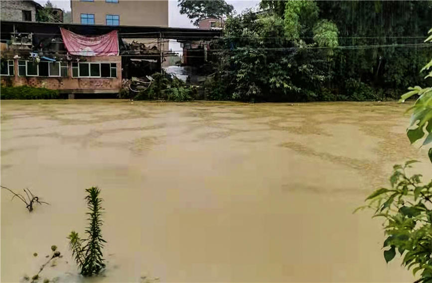 �ӵ�ˮλ�͝qΣ��������܎�z