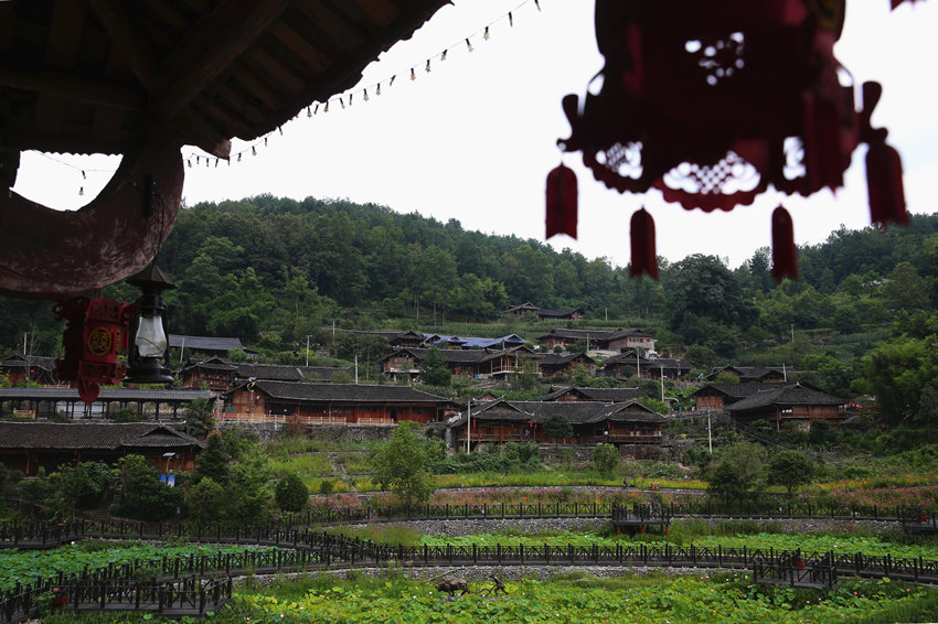 �_������կ����e�������������z