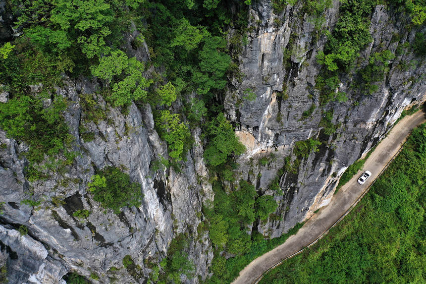 ��܇������ؑc��ǭ���^(q��)�����(zh��n)�pʯ��ġ���ڹ�·�����������z