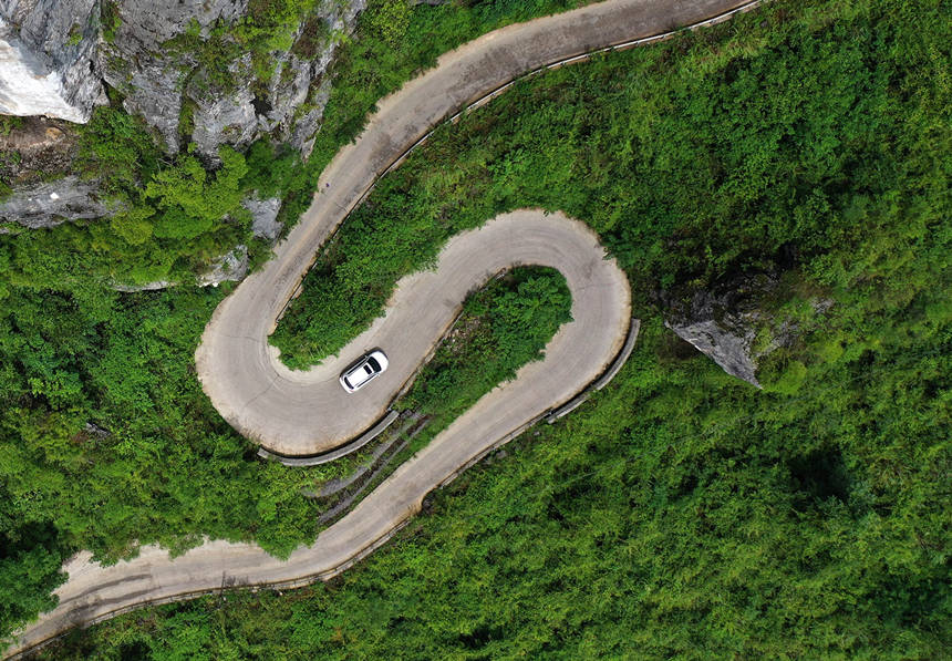 ��܇������ؑc��ǭ���^(q��)�����(zh��n)�pʯ��ġ���ڹ�·�����������z