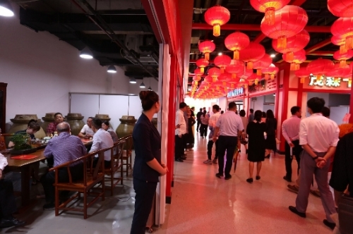 �����O�˞���Ʒ�ɸ��Ј�(ch��ng)���� ����|(zh��)������(y��ng)�