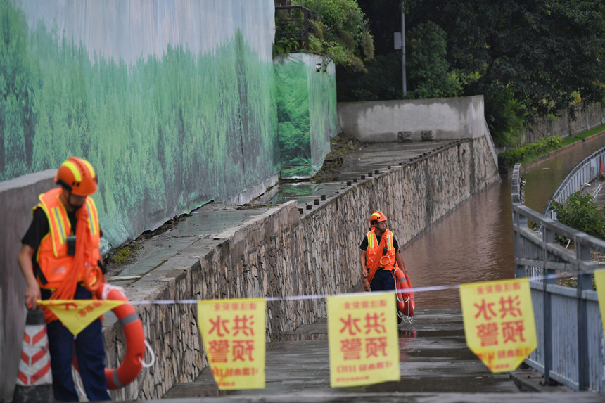 �ؑc�ϰ��^(q��)�C�ϑ�(y��ng)����Ԯ�(du��)ȫ�Tȫ�b��λ��������(y��ng)���S�r���ܰl(f��)������Ȼ��(z��i)��������z