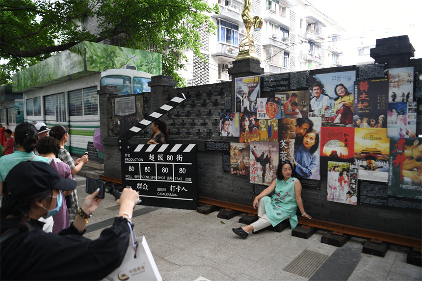 �����˂�ӛ�����Ӱ����(b��o)��������z