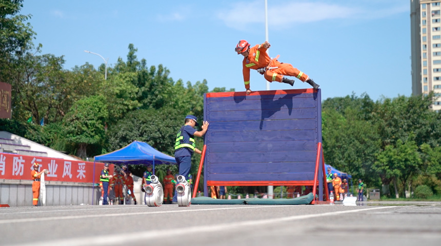 ��ِ�F(xi��n)��(ch��ng)���ؑc����ȫý�w���Ĺ��D