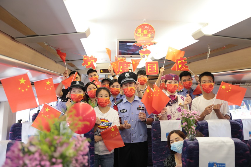 ���d̖��܇�����_չ�ԡ����Ը�ף����������}��(li��n)�g��ӡ����ĺ��z