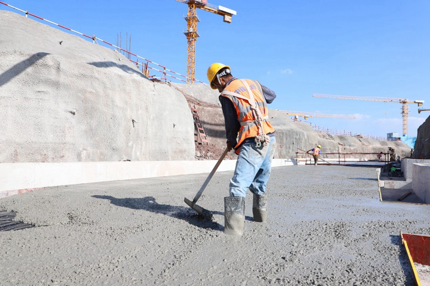 �ؑc������(gu��)�H�C(j��)��(ch��ng)T3B��վ���(xi��ng)Ŀʩ���F(xi��n)��(ch��ng)���н��˾ֹ��D