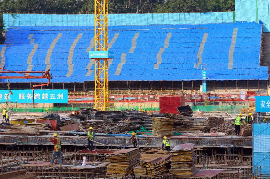 ����w�����(xi��ng)Ŀʩ���F(xi��n)������̎��һƬ������æµ�������н��˾ֹ��D