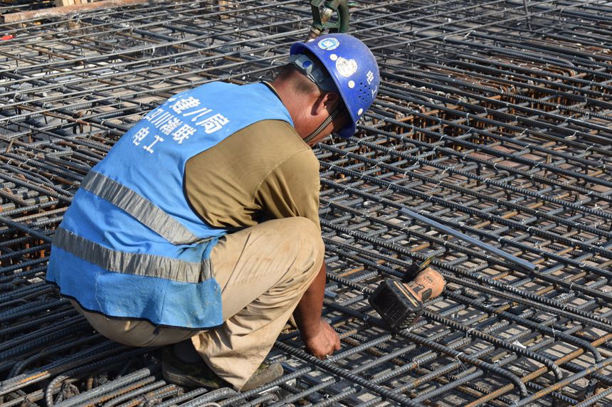 ����w�����Ŀʩ���F(xi��n)������̎��һƬ������æµ�������н��˾ֹ��D