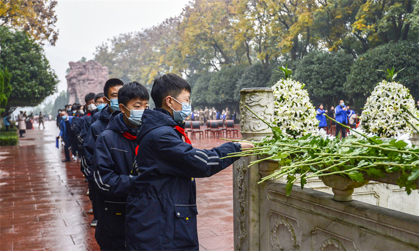 11��27�����ؑc������ʿ���Ӽo�������S׿�z