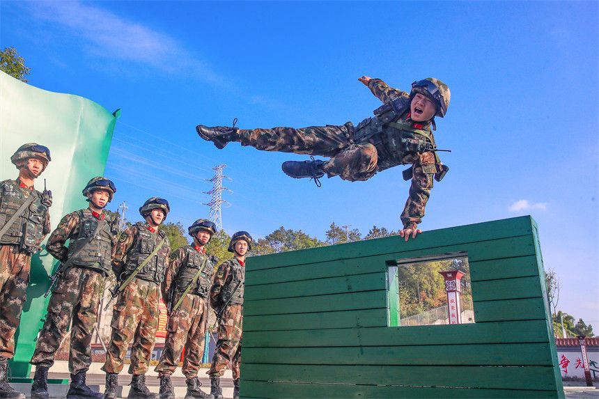 �侯�ٱ��_չ�y��ͨ�^����Ӗ(x��n)�������z