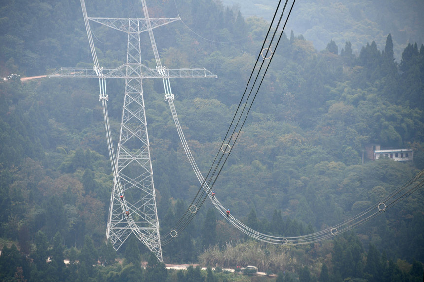 ���I(y��)�ˆT�ڰ��Q��-���K�ظ߉���·��Ѳ�z������ȫ�z