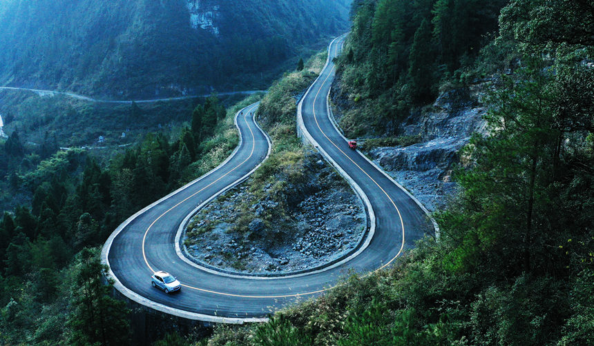 ��܇������ؑc��ˮ�����(zh��n)�غӴ�Pɽ��·������Ψ�z