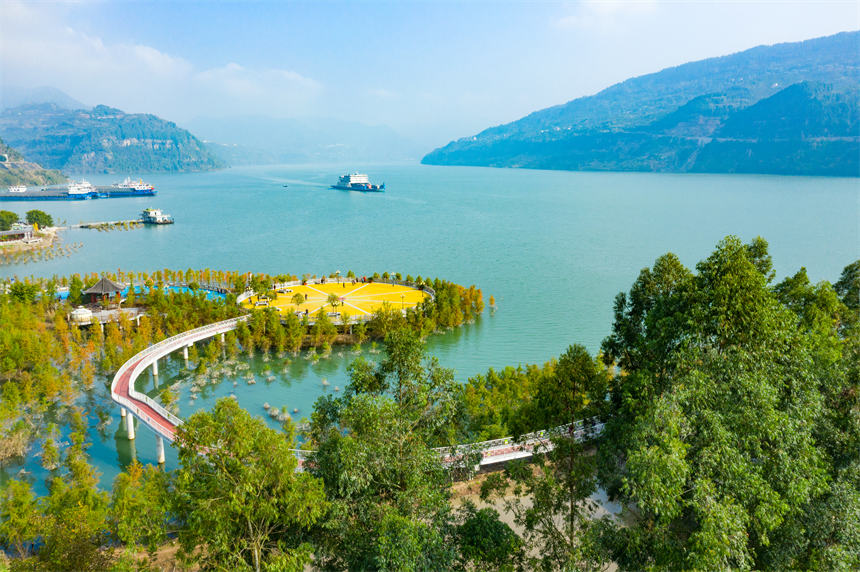 ����_�������V�����I��ʮ���L�Ⱥ͡�ˮ��ɭ�֡��γ�һ���n�����L(f��ng)�������s�v���z