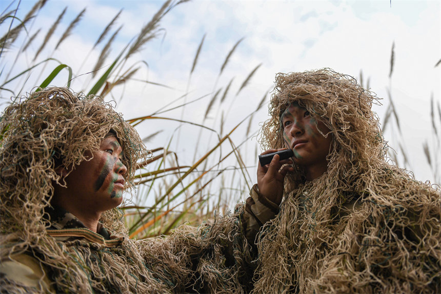 �ѓ����M�Ђ��b����־�z