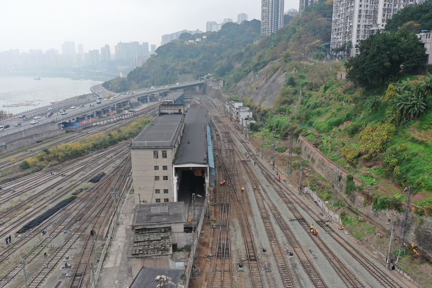 �ؑc��վ��(n��i)��·�O���M�оC�����������ϴ��\��ȫ���K־���z