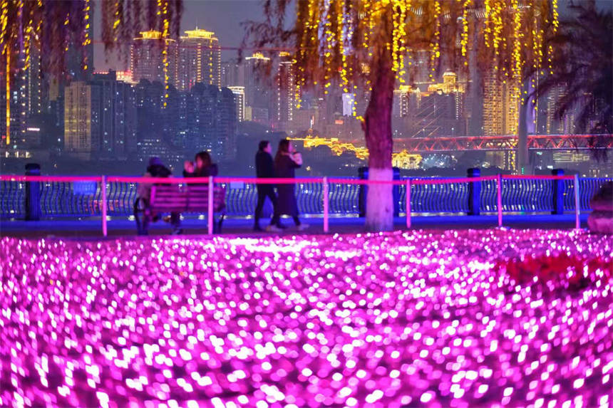 ӭ������c���A�ĳ���ҹ�������xӳ���I(y��ng)���ϲ�c�Ĺ�(ji��)�շՇ�������z