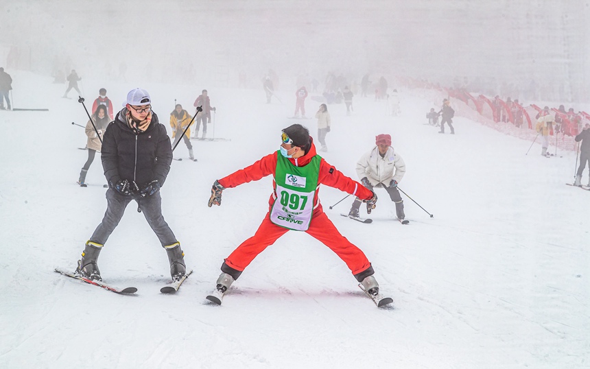 �ο��ڽ��ѩ��(ch��ng)�w�(y��n)��ѩ��������z