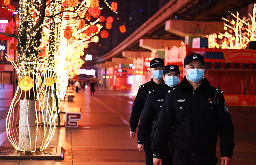 ��Ϧ֮ҹ�������^(q��)�����־֗��ƺ�ɳ���������ȦѲ߉�������z