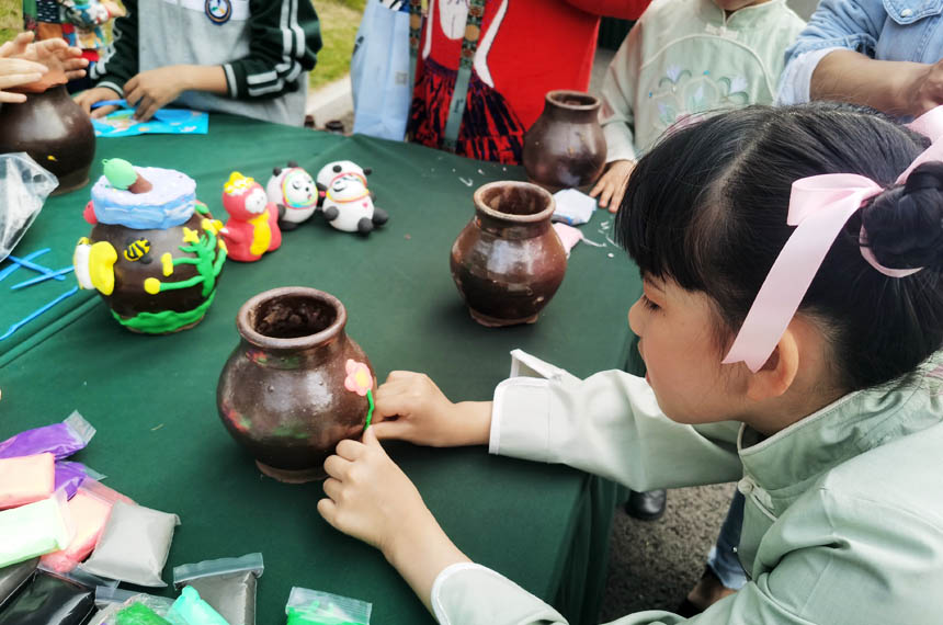 �W(xu��)����?c��)����g(sh��)�ώ��Ď��I(l��ng)����������Ļ���Ԭ�ܔz