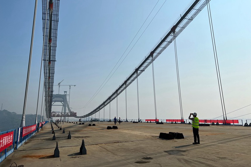 �ؑc�������L�����ɹ��������u���z