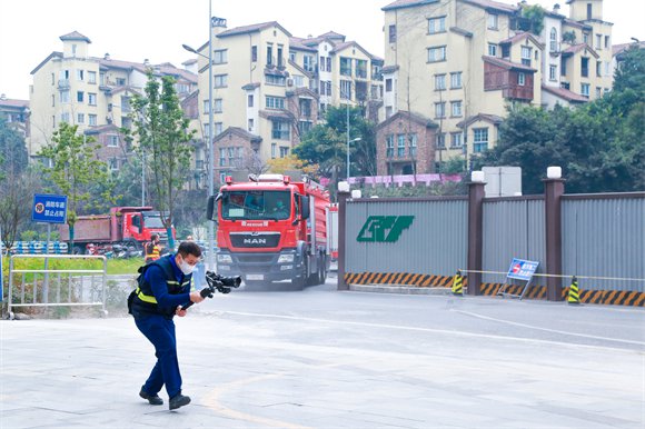 ��(y��ng)���������ӌ�(sh��)��(zh��n)�ݾ��F(xi��n)�� �ɽ��^(q��)������Ԯ֧�(du��)���D