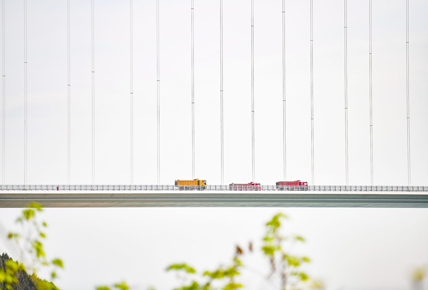 ���ս��O(sh��)�ᳱ���x�Ǐ�(qi��ng)�z