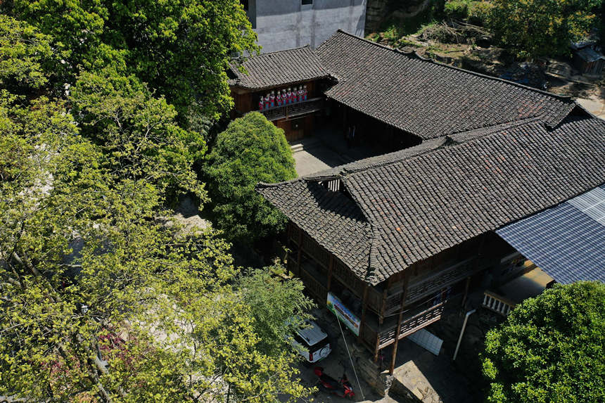 ����կ�иߴ�Ĺ�ľ����Gѿ����ӳ�����ص�����Ժ����������կ�����������C���w�z