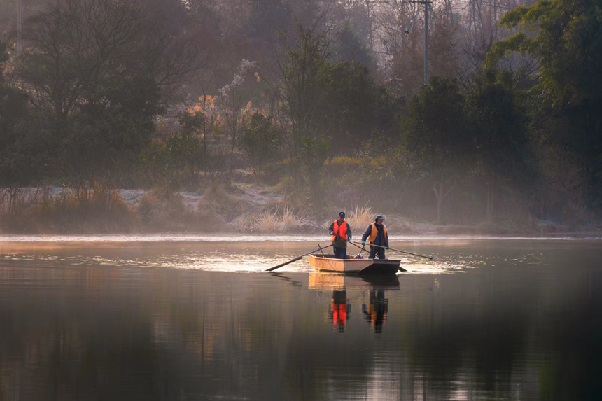 �����ˆT�ڝ������Ư���ؑc��ƽ�p������ҝ�ع��@���D