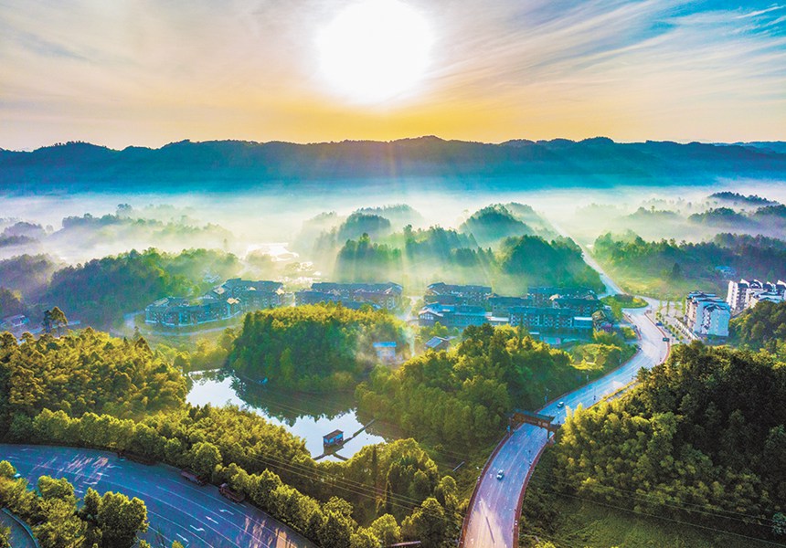 �����������ϴ��^(q��)���^�(zh��n)�F�������а����c(di��n)��̫�������ꖹ⴩͸���F�͘�����һ���l(xi��ng)�������ʬF(xi��n)����ǰ��ͨӍ�T ���� �z\ҕ�X�ؑc