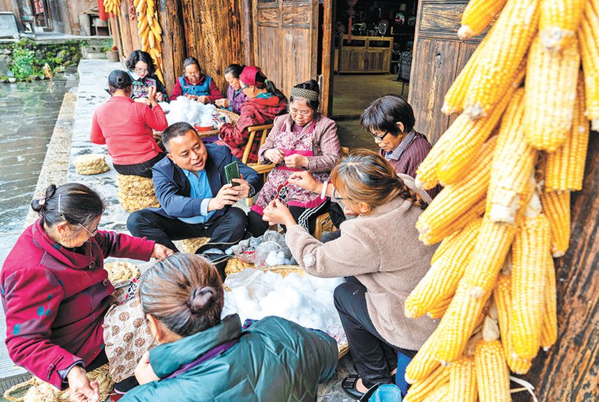 5��18������ꖿh�����l(xi��ng)�μ�?gu��)r�壬�v���һ��ӛ���^�s�����Ĕz�����C�����������؋DŮ���������C����������������؛����ӛ�� ���� �z/ҕ�X�ؑc