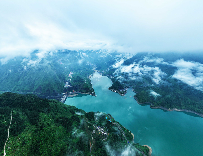 ���F�еĞ����������S����z