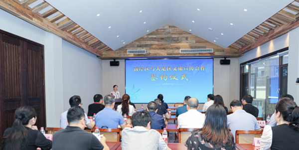 ���s�xʽ���W��ϣ�z