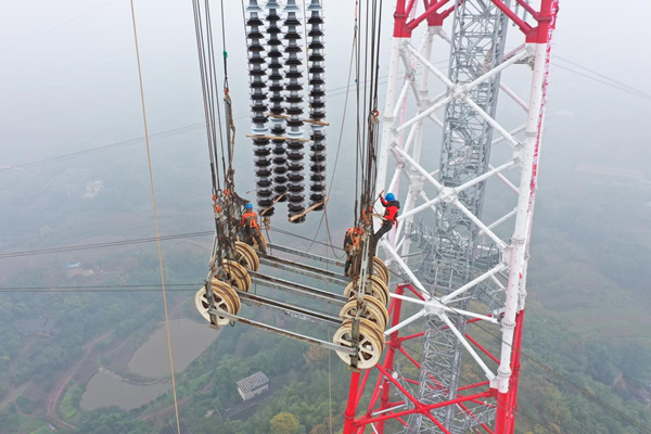 ���Q��-���K�����ؑc��ʩ���ˆT�ڿ�Խ�������I(y��)�������z