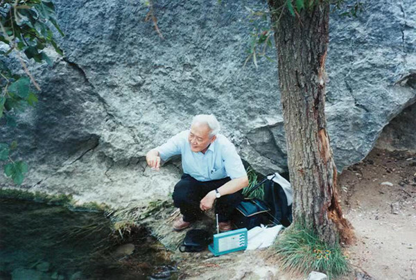 Ԭ���Ƚ�����Ұ���{(di��o)�С����ϴ�W(xu��)���D