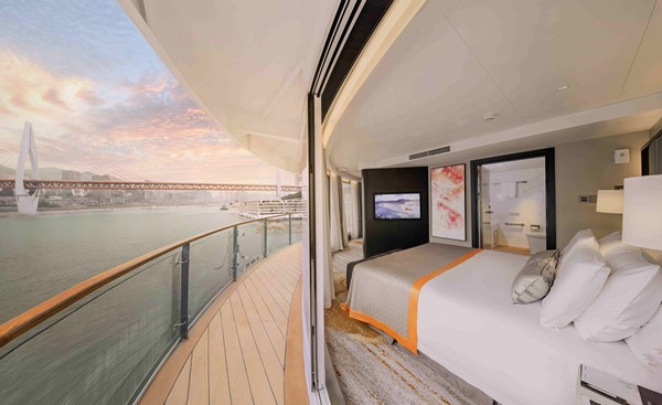 “世紀(jì)凱歌”號游輪套房。世紀(jì)游輪供圖