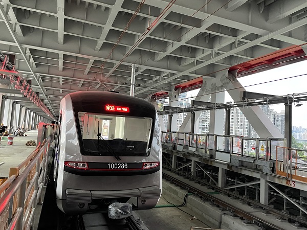 重慶軌道交通10號線二期。重慶市住房和城鄉(xiāng)建委供圖