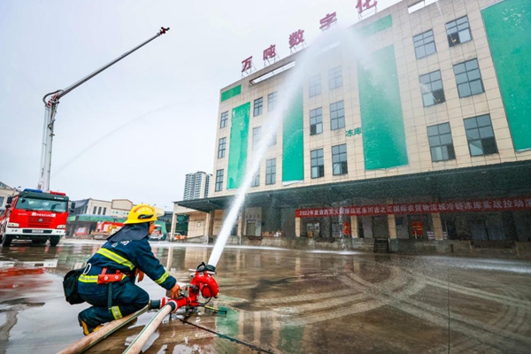 演練現(xiàn)場。永川區(qū)消防救援支隊(duì)供圖