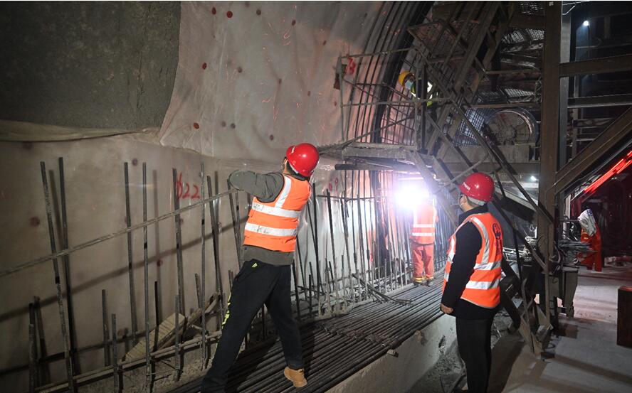 建設(shè)現(xiàn)場。重慶城投建設(shè)公司供圖