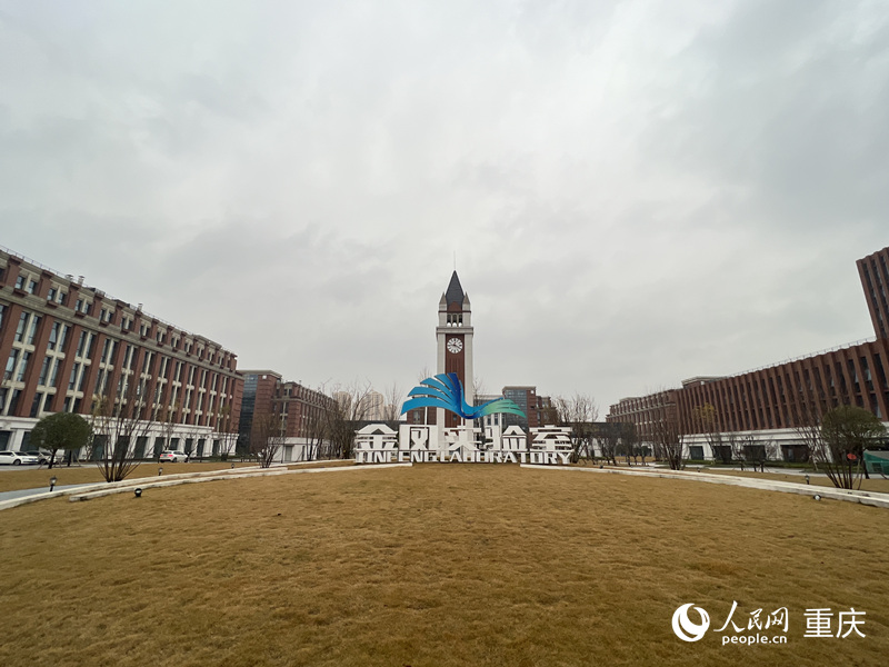 金鳳實(shí)驗(yàn)室。人民網(wǎng) 胡虹攝