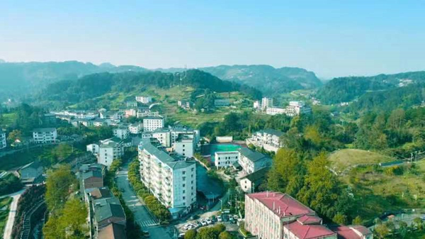 石灘鎮(zhèn)新風(fēng)貌。石灘鎮(zhèn)供圖