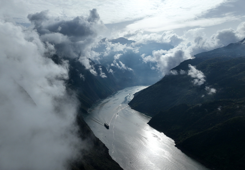 雨過天晴后的巫峽景色。譚瑜州攝