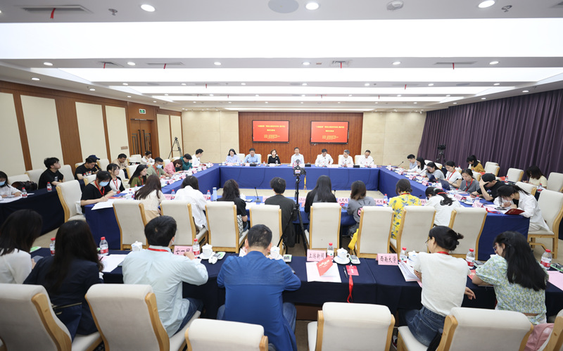                                           “大國基理”網(wǎng)絡(luò)主題宣傳活動（重慶站）啟動                            胡虹 2023年04月20日                              基層強則國家強，基層安則天下安。4月20日上午，由中央網(wǎng)信辦網(wǎng)絡(luò)傳播局主辦，重慶市委網(wǎng)信辦、人民論壇網(wǎng)承辦的“大國基理”網(wǎng)絡(luò)主題宣傳活動（重慶站）在渝中區(qū)舉行媒體見面會。會后，采訪團(tuán)一行隨即開啟在渝調(diào)研采訪和宣傳報道工作。                【詳細(xì)】                           