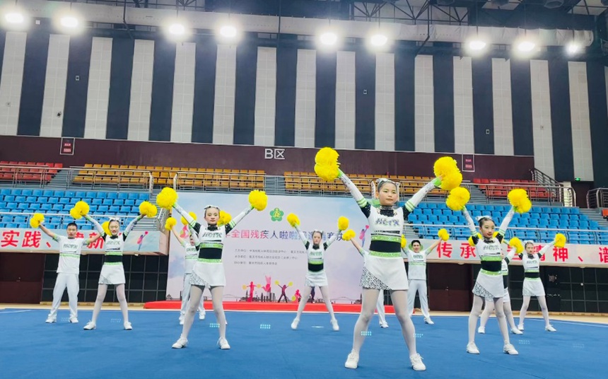 比賽現(xiàn)場(chǎng)。實(shí)習(xí)生越倚航攝